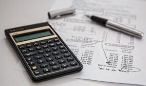 Why bother with manual calculcators, loads of papers and numbers, when there is accounting software for movers that can solve all your problems.