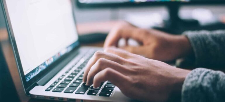A person responsible for creating content for a moving website looking for ideas on user friendly moving websites