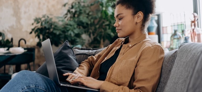A person reading about how service area pages help movers rank locally