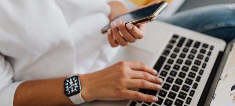 A person reading a blog