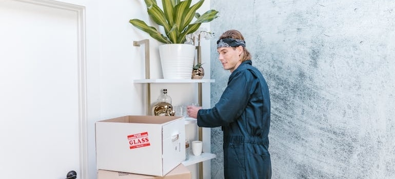 An employee of a moving company that knows how to automate follow-up emails