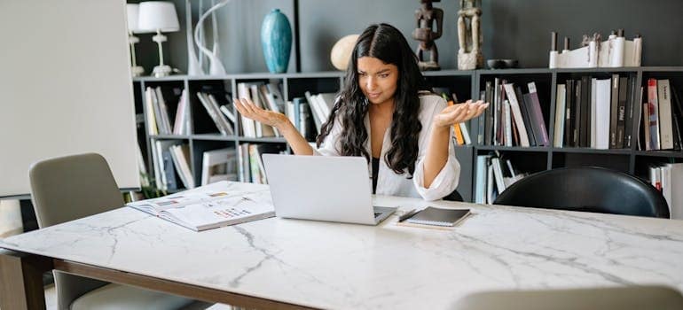 A confused moving company manager who doesn't how to recognize bad SEO companies