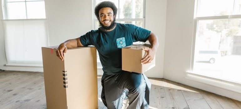 An employee of a company that knows how service area pages help movers rank locally